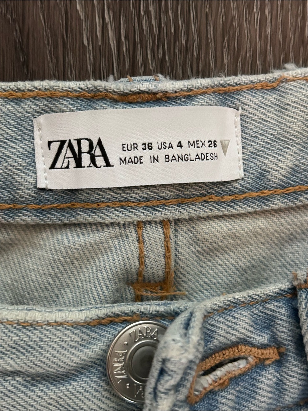 ZARA Wide Leg Baggy Light Wash Denim Jeans Size 4 - Picture 3 of 7